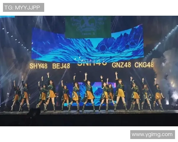 足球明星风云变幻的历程与形象演变全景展示 足球明星风云变幻的历程与形象演变全景展示