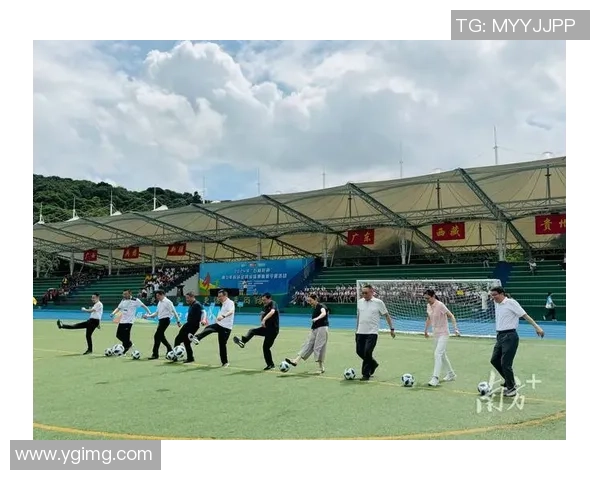 广州足球队的实力分析与未来发展展望探讨